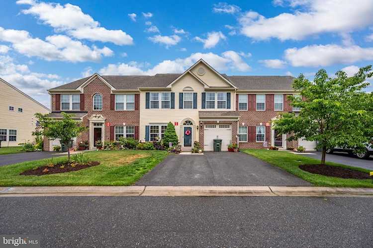  Real Estate for Sale - 508 Sunlight Ln #2 in Berlin Photo 1