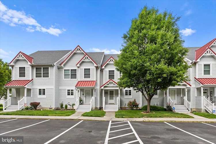 Ocean Village At Old Real Estate for Sale - 9717-3 Village Ln #9709C in Ocean City Photo 1