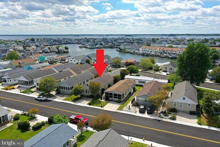  Real Estate for Sale - 13329 Nantucket Rd in Ocean City Photo 1