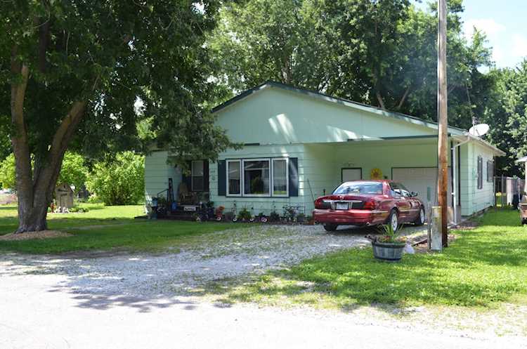 429 Meadow St Niota, IL 62358 | MLS 12688893
