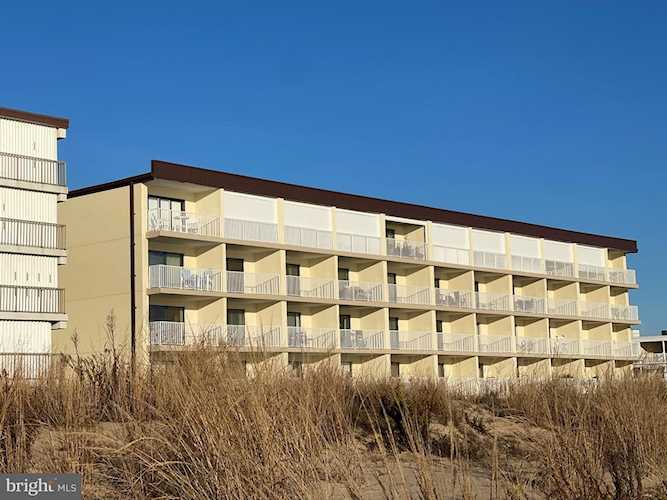 Cara Mar Real Estate for Sale - 12305 Wight St #102 in Ocean City Photo 1