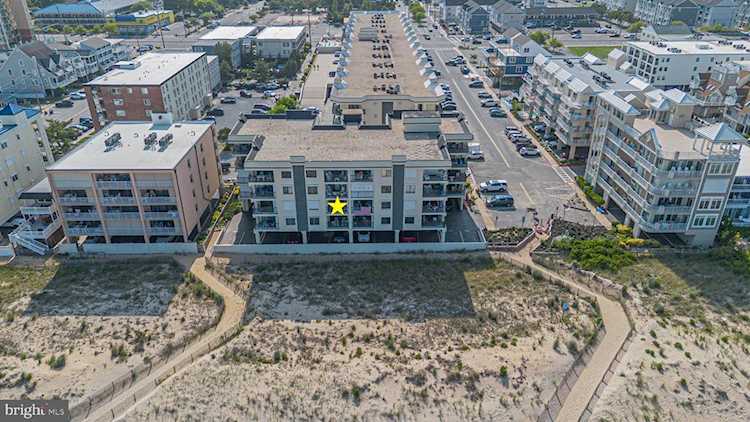 Waikiki Real Estate for Sale - 1 142nd St #203 in Ocean City Photo 1