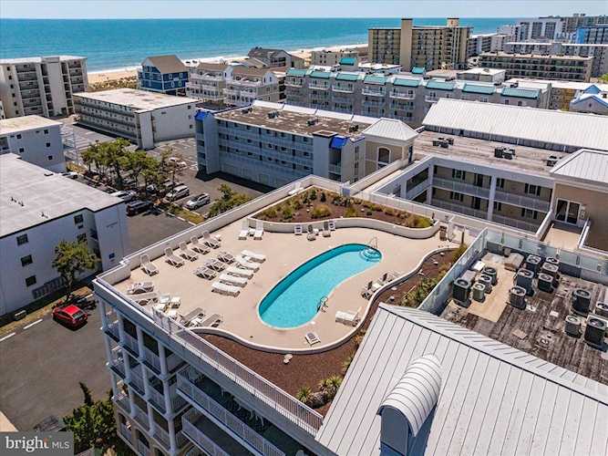Seaside Retreat Real Estate for Sale - 13700 Coastal Hwy #202 in Ocean City Photo 1