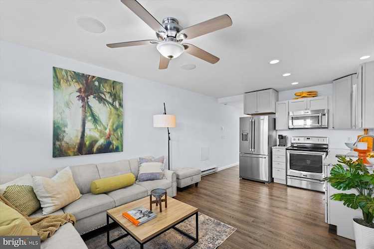 Bayshore Real Estate for Sale - 512 Robin Dr #21 in Ocean City Photo 1