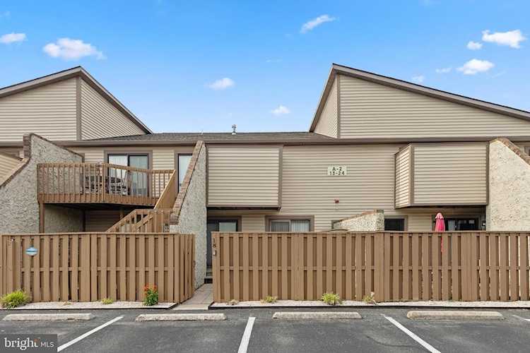 Club Ocean Villas II Real Estate for Sale - 105 120th St #18A in Ocean City Photo 1