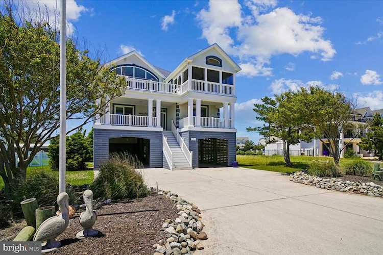  Real Estate for Sale - 37138 Ocean Park Ln in Fenwick Island Photo 1