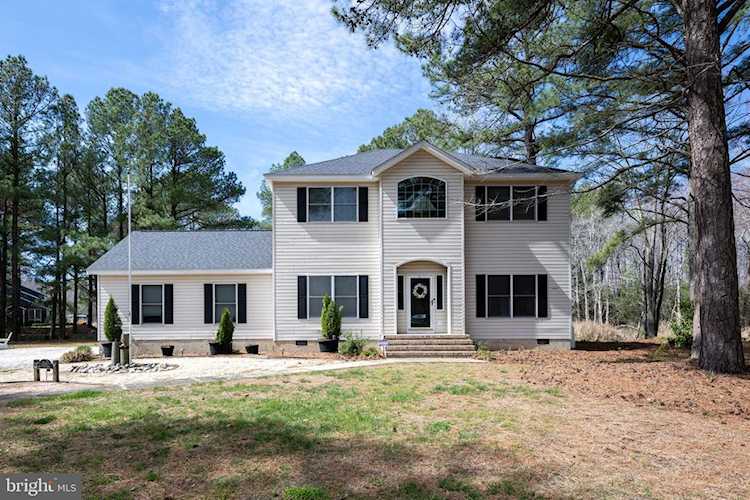  Real Estate for Sale - 11244 W Marie Dr in Bishopville Photo 1