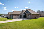 3035 Masters Dr Floyds Knobs IN 47119 | MLS 2024011364 Photo 4