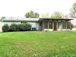 319 Mary Dr New Albany IN 47150 | MLS 2024011565 Photo 3