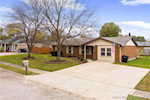 2309 Belmar Dr Jeffersonville IN 47130 | MLS 2024012226 Photo 2