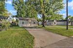 926 E 8th St Jeffersonville IN 47130 | MLS 2024010641 Photo 4