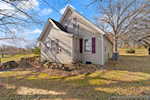 613 Locust St Jeffersonville IN 47130 | MLS 2024012750 Photo 12