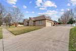 253 Bartholomew Blvd Jeffersonville IN 47130 | MLS 202506350 Photo 4