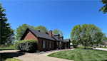 1609 Tall Oaks Dr Jeffersonville IN 47130 | MLS 202506673 Photo 3
