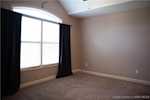 2404 Magnolia Ct Clarksville IN 47129 | MLS 202507578 Photo 6