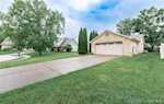 3304 Childers Dr Jeffersonville IN 47130 | MLS 202507746 Photo 2