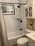 945 Silverwood Dr Clarksville IN 47129 | MLS 202507878 Photo 9
