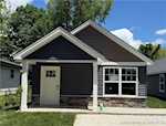 416 Myrtle St Jeffersonville IN 47130 | MLS 202507951 Photo 1