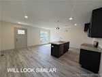 420 Myrtle St Jeffersonville IN 47130 | MLS 202507969 Photo 4