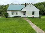 3015 Budd Rd New Albany IN 47150 | MLS 202507961 Photo 2