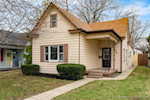 2209 Shelby St New Albany IN 47150 | MLS 202507373 Photo 1