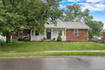 812 Castlewood Dr New Albany IN 47150 | MLS 202508320 Photo 1