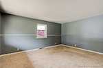 6412 E Oak St Evansville IN 47715 | MLS 202508418 Photo 3