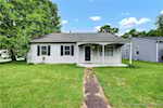 2009 E 8th St Jeffersonville IN 47130 | MLS 202508481 Photo 1
