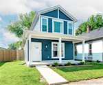 1324 E Oak St New Albany IN 47150 | MLS 202508518 Photo 2