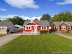 3018 Taylor Dr Clarksville IN 47129 | MLS 202508684 Photo 3