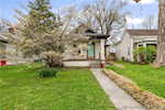 723 E Court Ave Jeffersonville IN 47130 | MLS 202506939 Photo 2