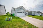 4108 Tudor Trl New Albany IN 47150 | MLS 202508813 Photo 2