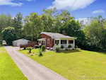 1731 Klerner Ln New Albany IN 47150 | MLS 202508916 Photo 3