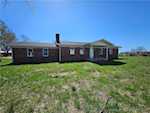 8109 Old State Road 60 Sellersburg IN 47172 | MLS 202507286 Photo 1