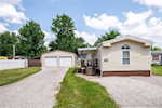 871 N 4th St Austin IN 47102 | MLS 202509005 Photo 2