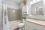 15 Lakeview Dr Clarksville IN 47129 | MLS 202509039 Photo 8