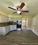 319 Country Club Dr New Albany IN 47150 | MLS 202509004 Photo 3