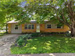 1004 Hazelwood Dr Clarksville IN 47129 | MLS 202508901 Photo 1