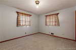211 Sherwood Ct Clarksville IN 47129 | MLS 202509007 Photo 12