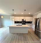 825 Kings Ct Memphis IN 47143 | MLS 202508239 Photo 2