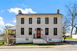 409 Mulberry St Jeffersonville IN 47130 | MLS 202506844 Photo 2