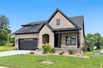 726 Lillian Way Jeffersonville IN 47130 | MLS 202509531 Photo 2