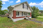 452 W Stansifer Ave Clarksville IN 47129 | MLS 202509344 Photo 3