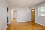 820 Morris Ave Jeffersonville IN 47130 | MLS 202509510 Photo 4