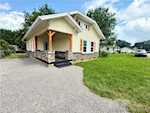 104 S Front St Henryville IN 47126 | MLS 202509656 Photo 3