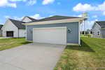 2105 Loop Island Way New Albany IN 47150 | MLS 2024012452 Photo 5