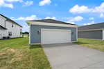 2105 Loop Island Way New Albany IN 47150 | MLS 2024012452 Photo 4