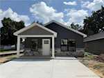1404 Frederick Ave Jeffersonville IN 47130 | MLS 202509691 Photo 1