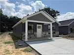 1404 Frederick Ave Jeffersonville IN 47130 | MLS 202509691 Photo 4