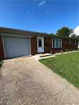 321 Country Club Dr New Albany IN 47150 | MLS 202505126 Photo 2